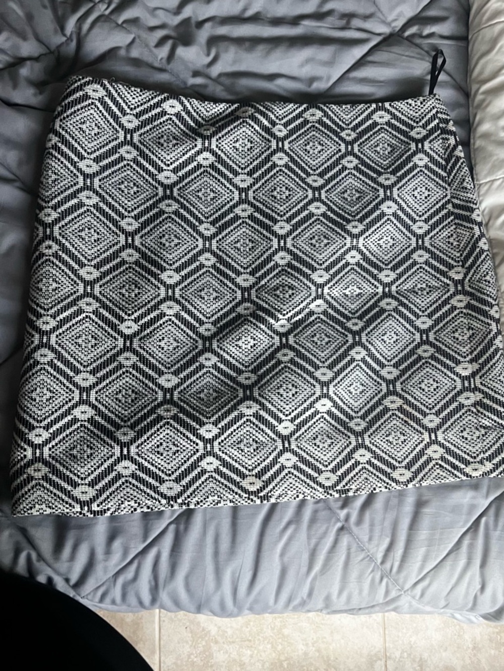 J.Crew Textured Geometric Mini Skirt | Size 10 | Black & White Zip Back